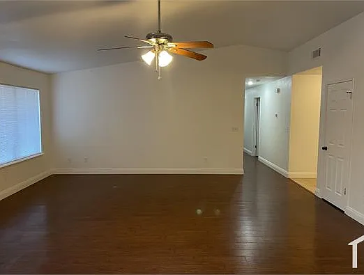 3 bed, $2,625 — Photo 3