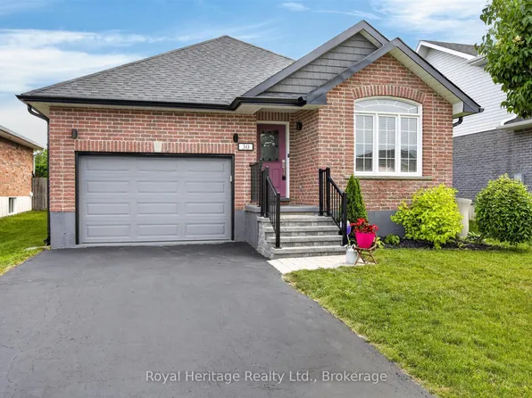 30 Springdale Dr, Kawartha Lakes, ON K9V 0J3