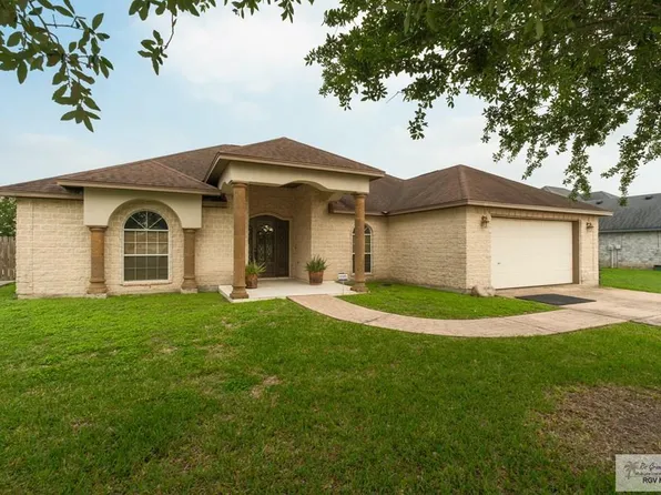 181 Village East Dr, Los Fresnos, TX 78566