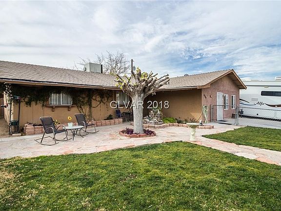3rd image of 4317 Crater St