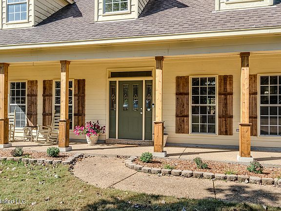 2nd image of 9870 Leslie Ln