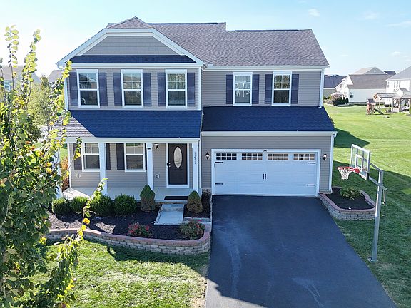 3rd image of 11921 Warbler Way