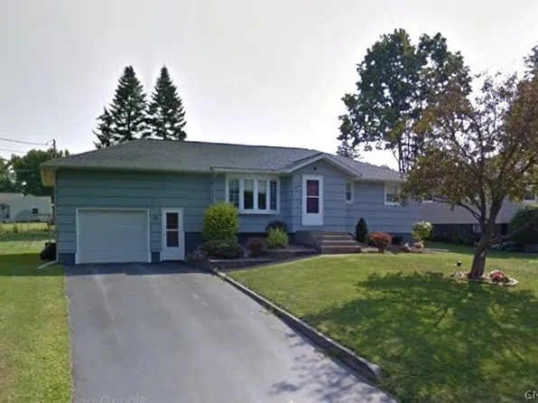 13 Birch Rd, Syracuse, NY 13209