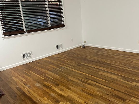 5th image of 1359 Saint Louis Ave