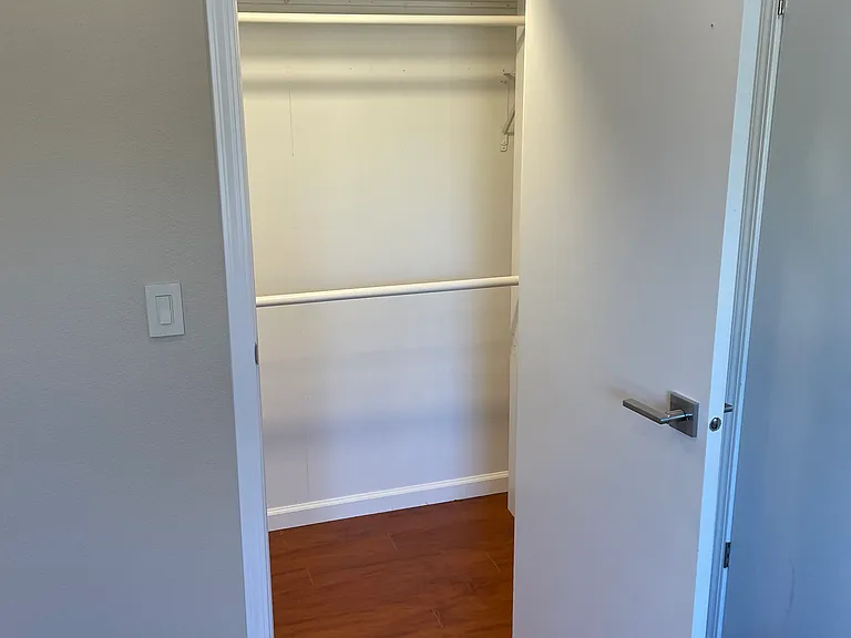 22493 Prospect Hts — Photo 7