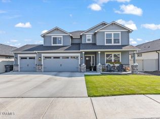 2305 S 57th Ave, Yakima, WA 98903
