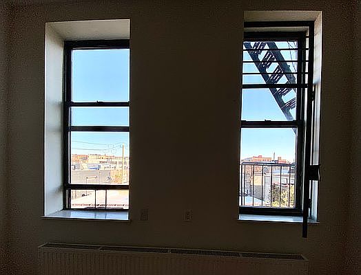 4th image of 221 Van Brunt St APT 4B