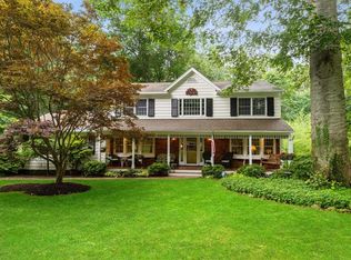 19 Tall Tree Rd, Middletown, NJ 07748