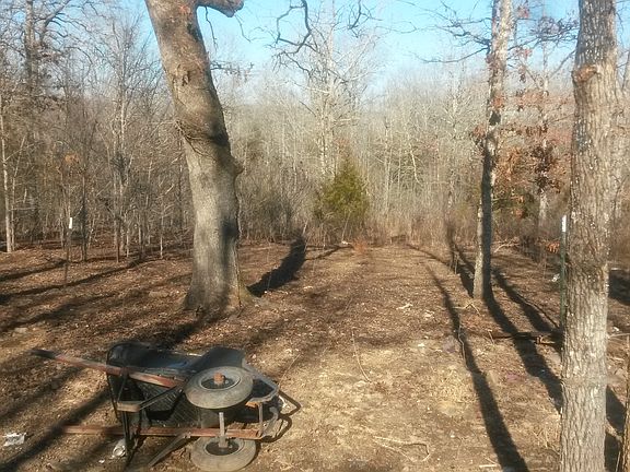 3rd image of 24 Austin Creek Cv