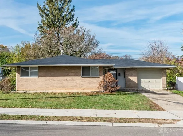 1429 S Maple Ave, Fairborn, OH 45324