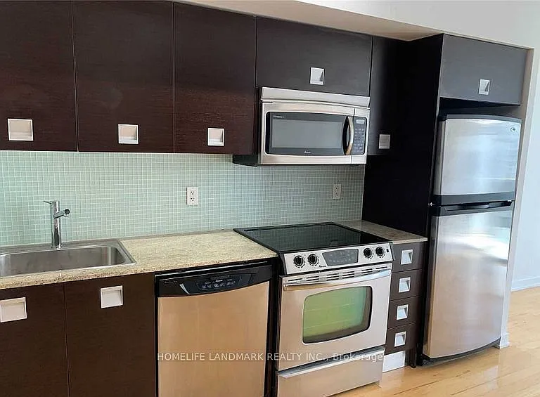 33 Charles St E #1604 — Photo 21