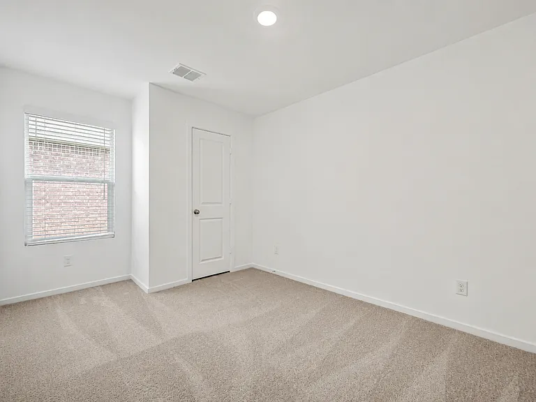 1829 Sanderling St — Photo 10