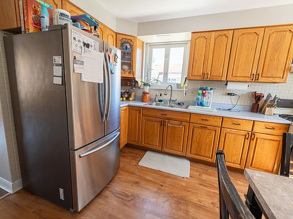 2nd image of 8108 S Kildare Ave