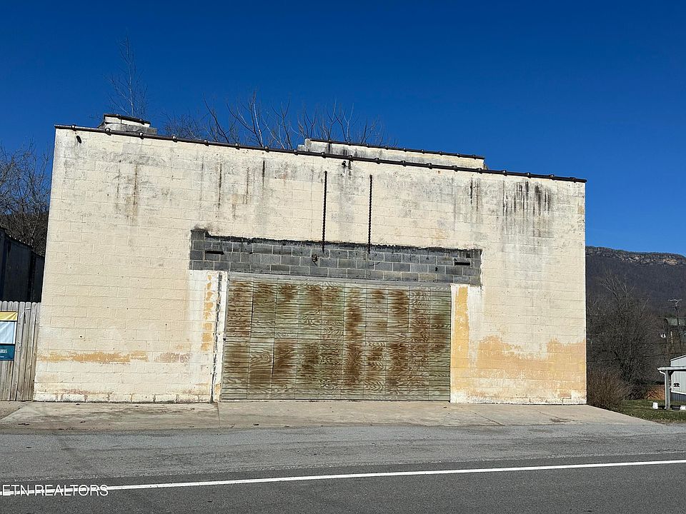 2nd image of Dr Thomas Walker Rd