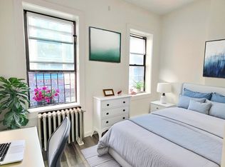 532 9th Ave #3D, New York, NY 10018
