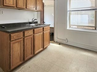 4901-1 W Cullom Ave, Chicago, IL 60641