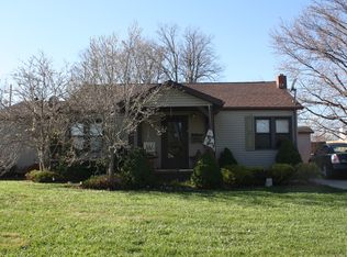 310 11th St NE, Linton, IN 47441