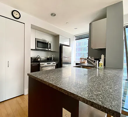 Rented by Corcoran | media 26