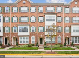 19280 Harlow Sq, Leesburg, VA 20176