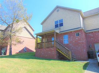 1776 W Wedington Dr, Fayetteville, AR 72701