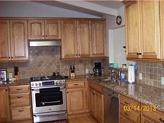2nd image of 1372 Boles Ct