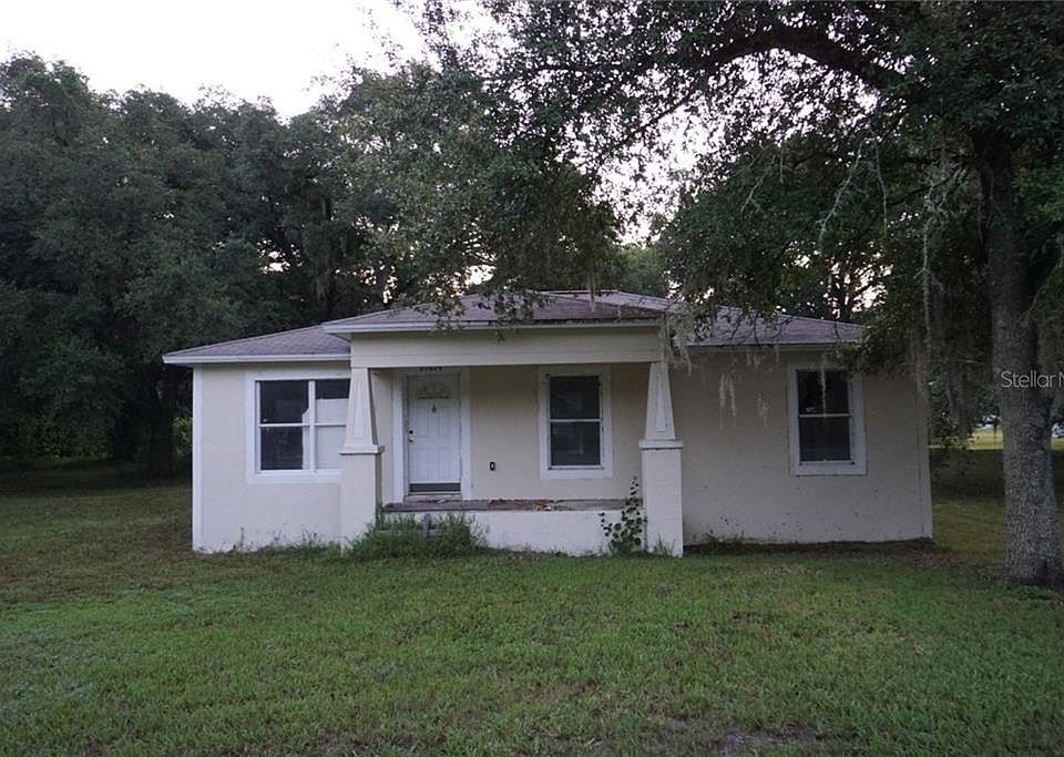 1st image of 21024 Franklin Dr