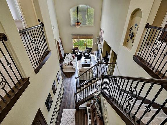 2nd image of 11625 Georgian Oaks Dr