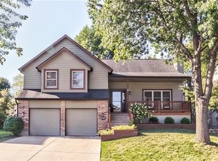 15345 W 150th St, Olathe, KS 66062