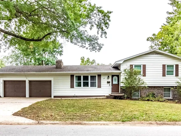 1111 Tyler St, Warrensburg, MO 64093