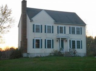46 Old Auburn Rd, Derry, NH 03038