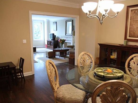 4th image of 3300 N Lake Shore Dr APT 14A