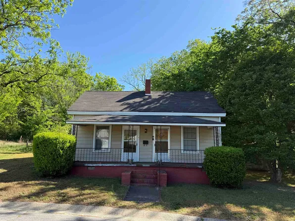 30 E Elliott St, Chester, SC 29706