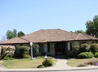 501 E Fargo Ave, Hanford, CA 93230