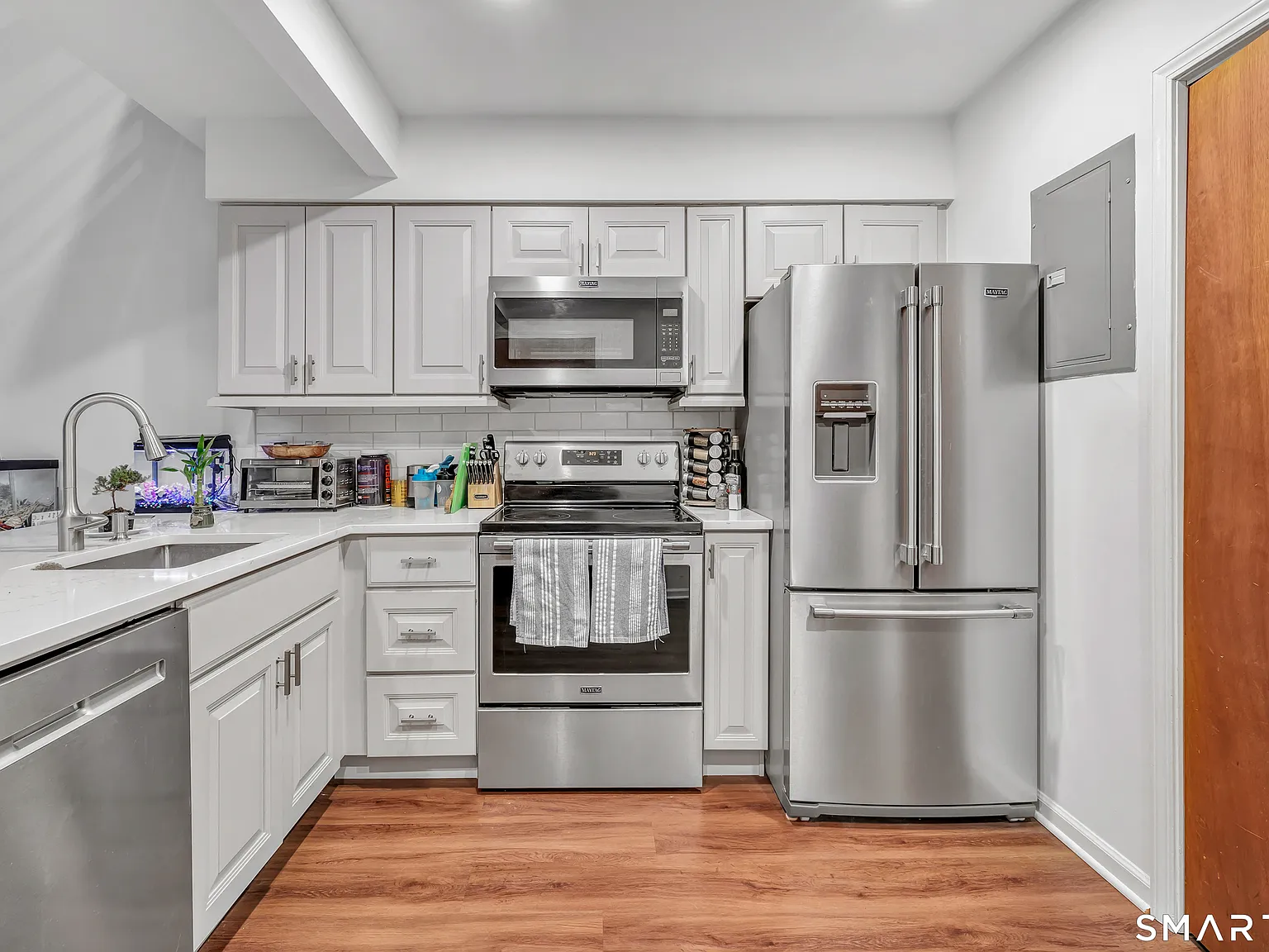 1 bed, 1.5 bath, 725 sqft, $2,600 — Photo 3