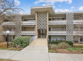 7513 Spring Lake Dr APT D1, Bethesda, MD 20817