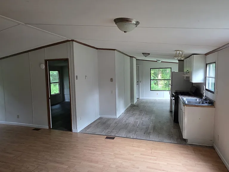 5215 Clark Canning House Rd — Photo 15