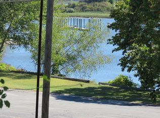 684 Shennecossett Rd #3, Groton, CT 06340