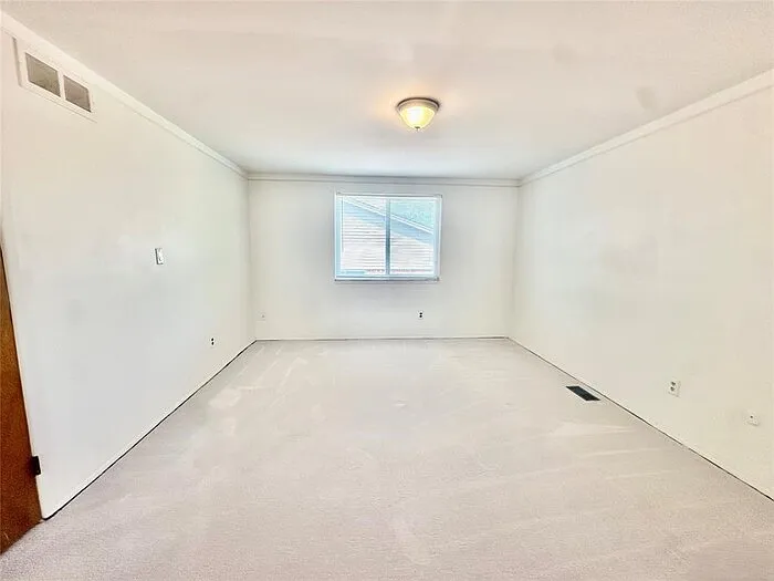 21669 Tulipwood Ave — Photo 10