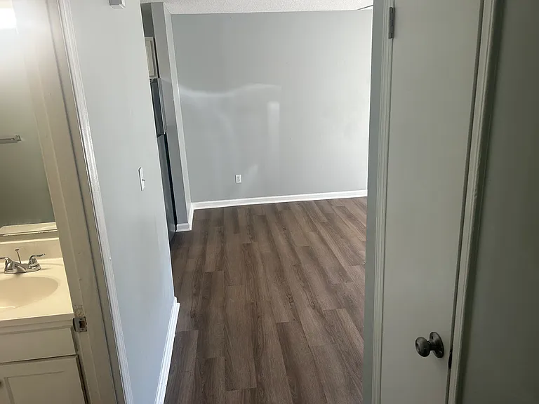 1679 Hamlet Dr #1679 — Photo 6