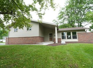 1212 Palamino Dr, Racine, WI 53402