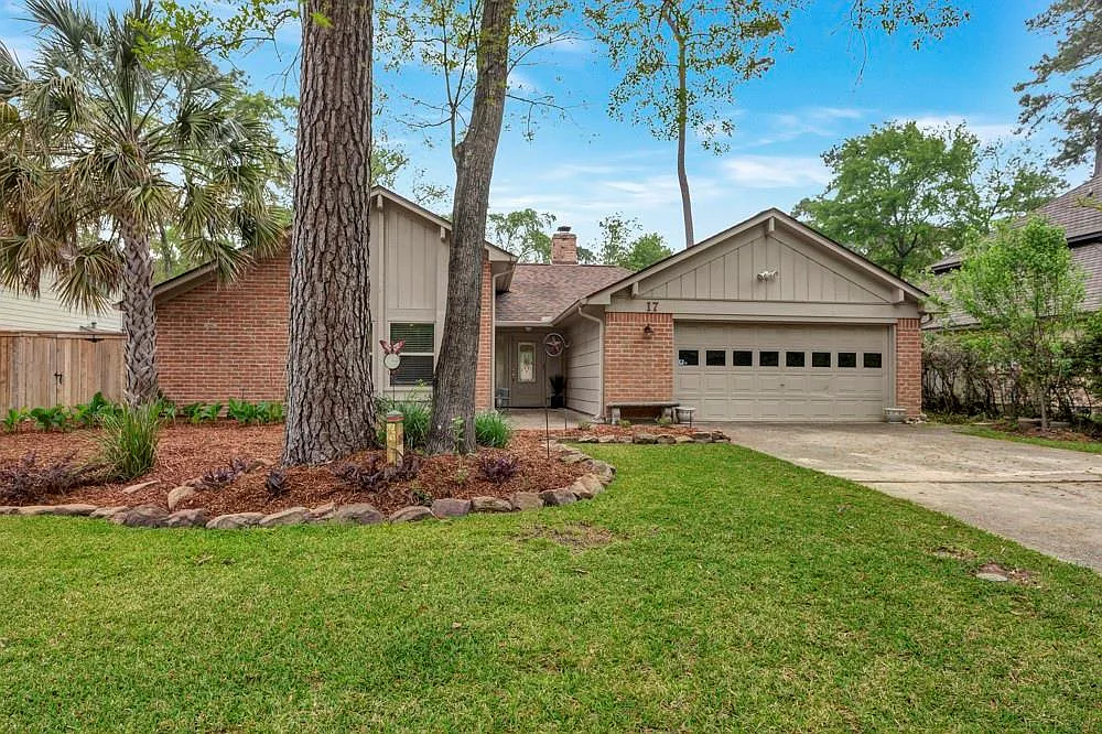 3 bed, 2.0 bath, 1866 sqft, $2,500 — Photo 2