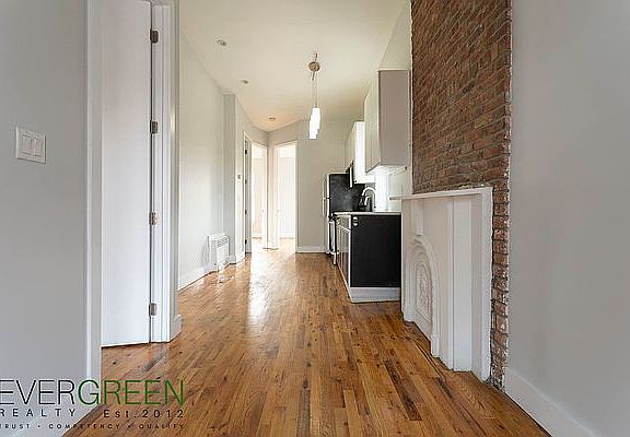 3rd image of 629 Saint Marks Ave #3A