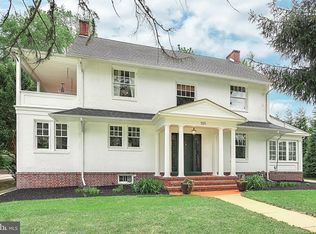 528 Country Club Rd, York, PA 17403