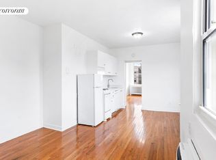 163 W 10th St APT 5FW, New York, NY 10014