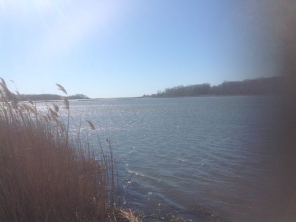  Deeded access to river