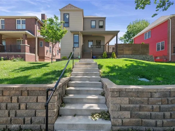 2445 Tracy Ave, Kansas City, MO 64108