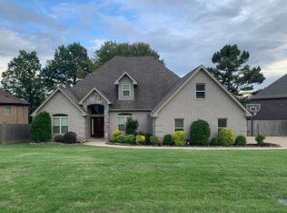 2221 Williamsburg Dr, Jonesboro, AR 72404
