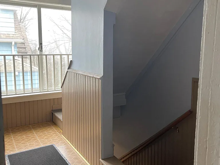 12 Third School St #2 — Photo 16