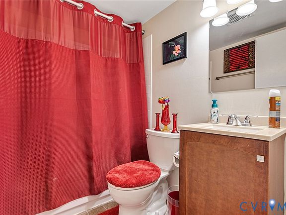 5th image of 13203 Delaney Rd