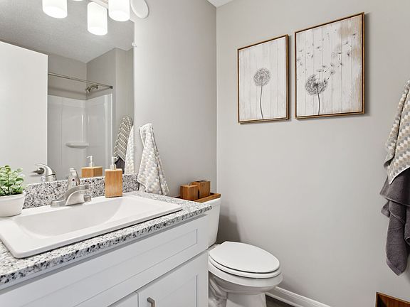 4th image of 7435 Goodlett Farms Pkwy #302